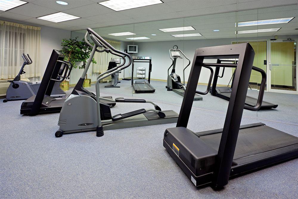 Best Western Plus Wilkes Barre-Scranton Airport Hotel Pittston Ngoại thất bức ảnh
