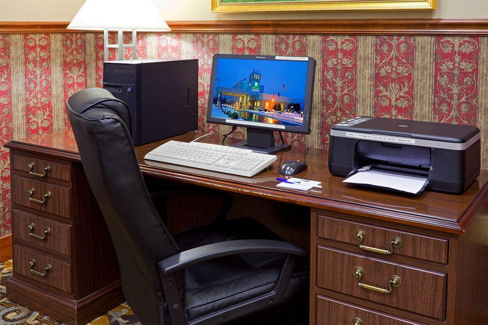 Best Western Plus Wilkes Barre-Scranton Airport Hotel Pittston Ngoại thất bức ảnh
