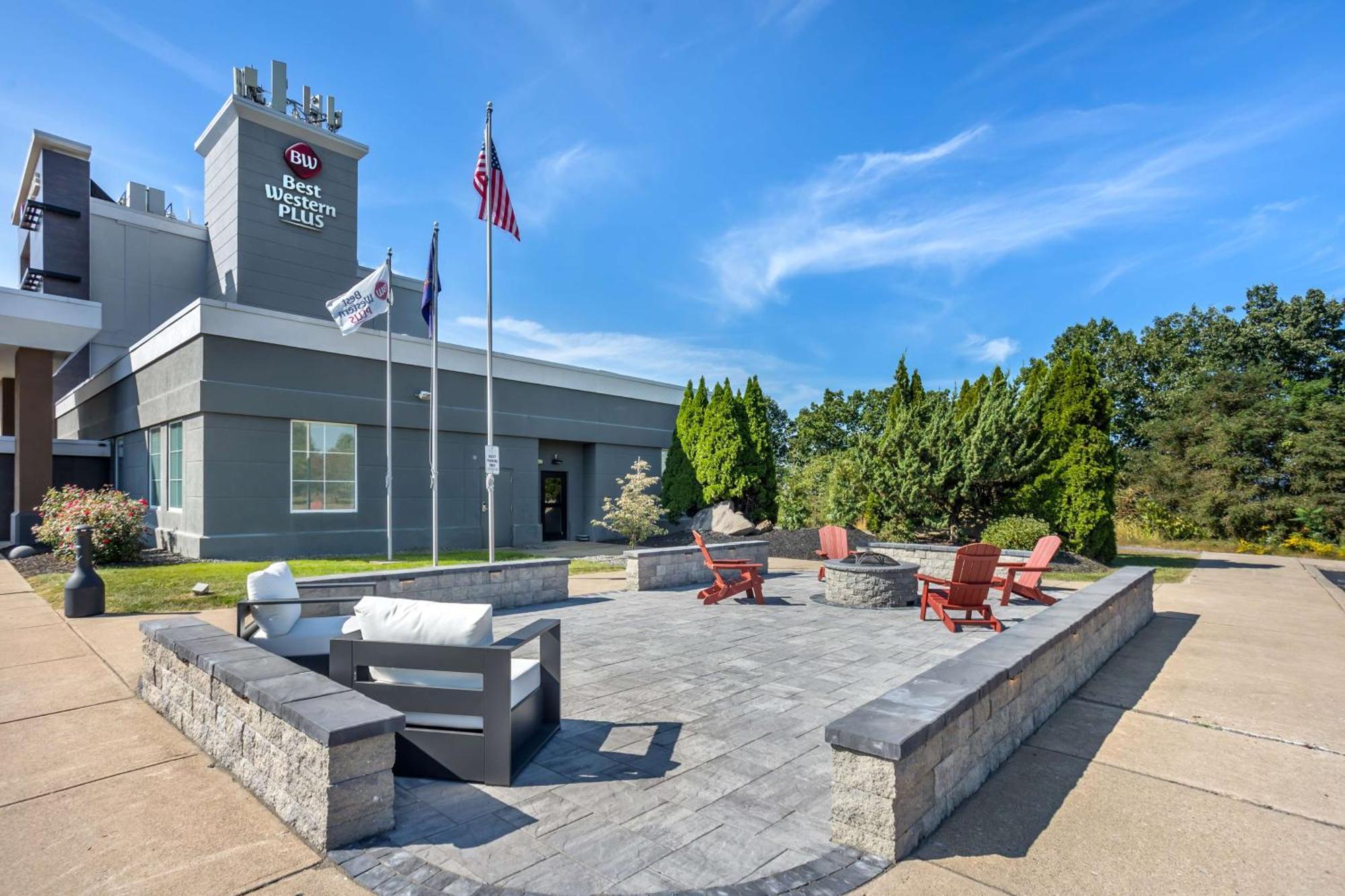 Best Western Plus Wilkes Barre-Scranton Airport Hotel Pittston Ngoại thất bức ảnh