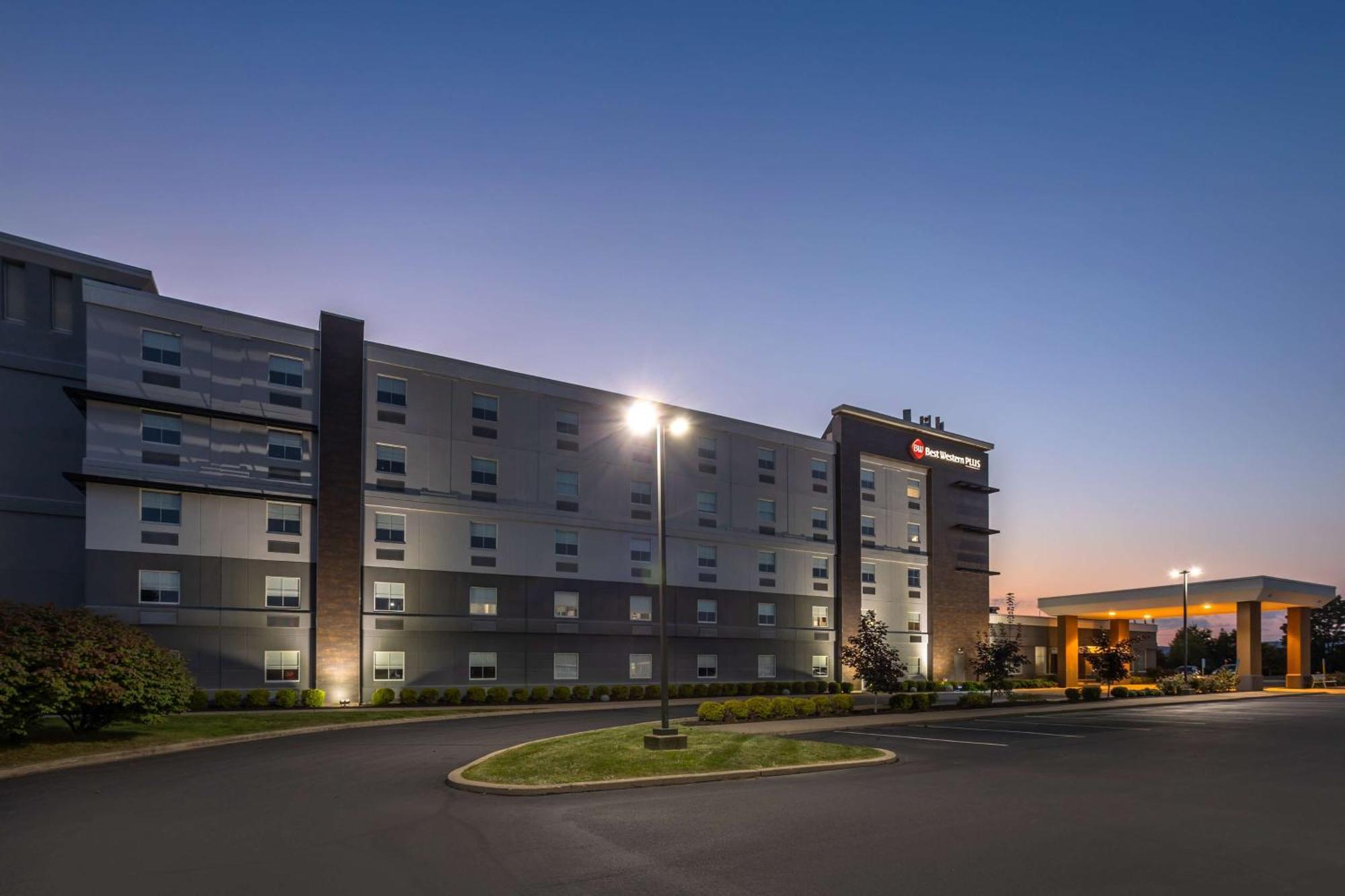 Best Western Plus Wilkes Barre-Scranton Airport Hotel Pittston Ngoại thất bức ảnh
