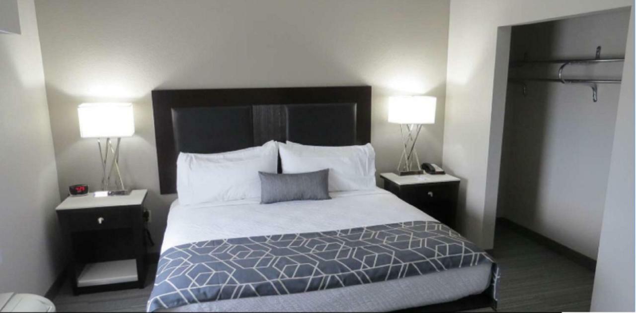 Best Western Plus Wilkes Barre-Scranton Airport Hotel Pittston Ngoại thất bức ảnh