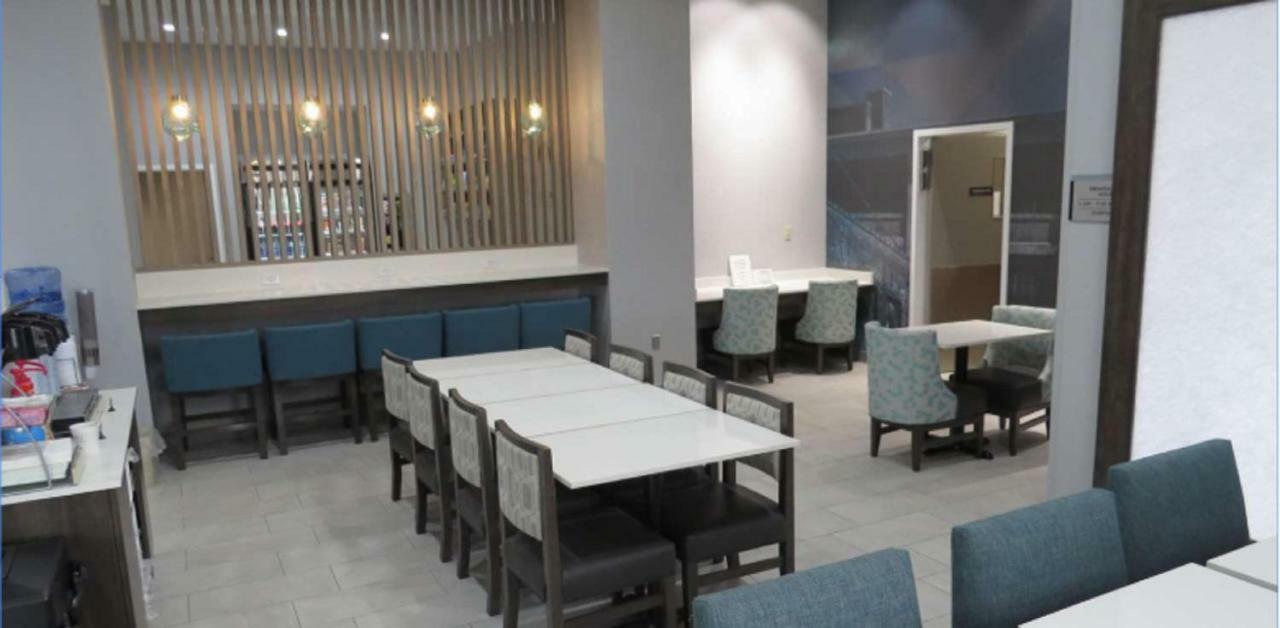 Best Western Plus Wilkes Barre-Scranton Airport Hotel Pittston Ngoại thất bức ảnh